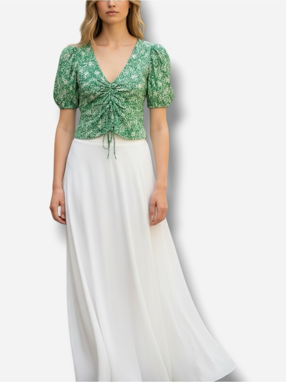 🌸New🌸 Zara Ruched Crop Top Floral Size Medium Green NWT